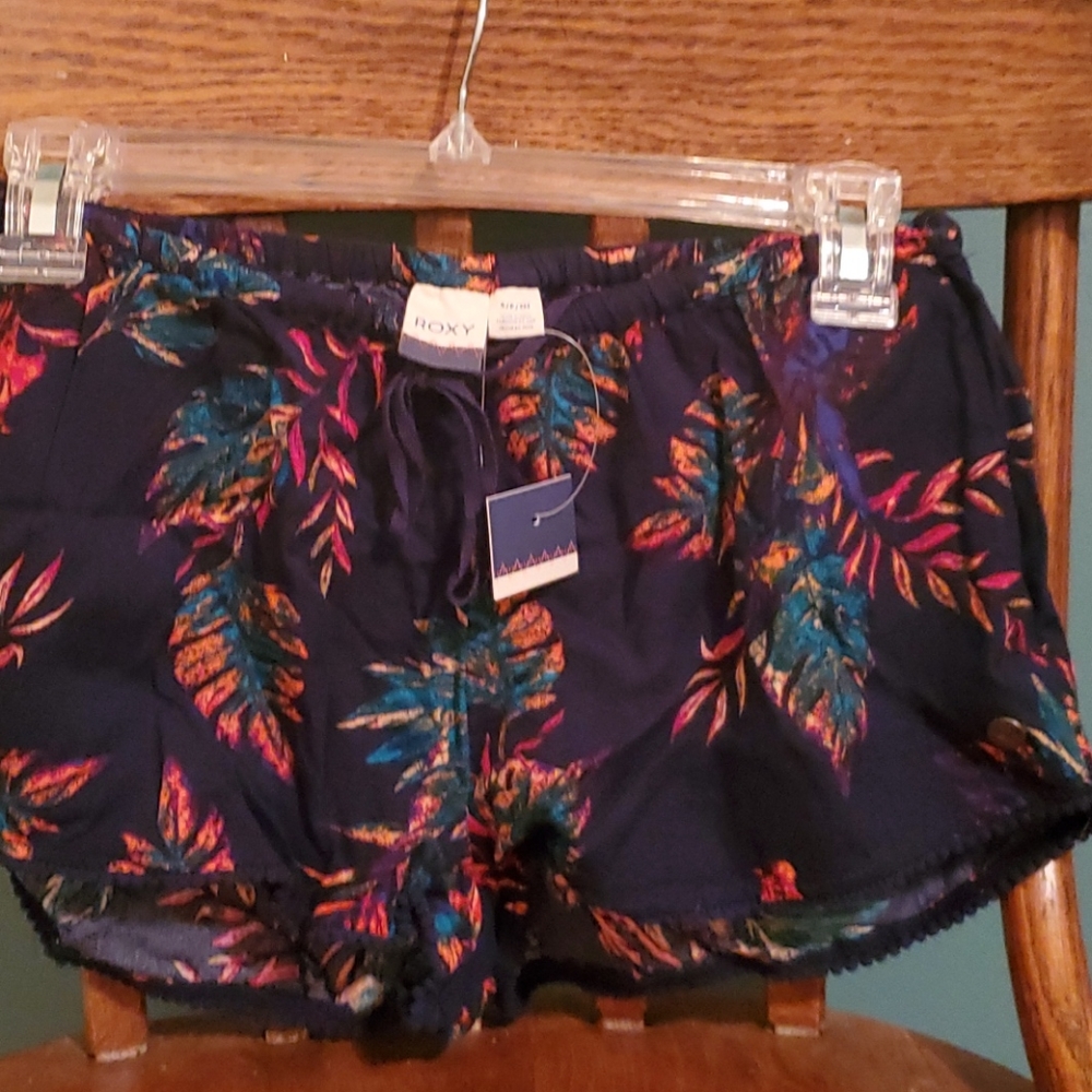 Roxy shorts